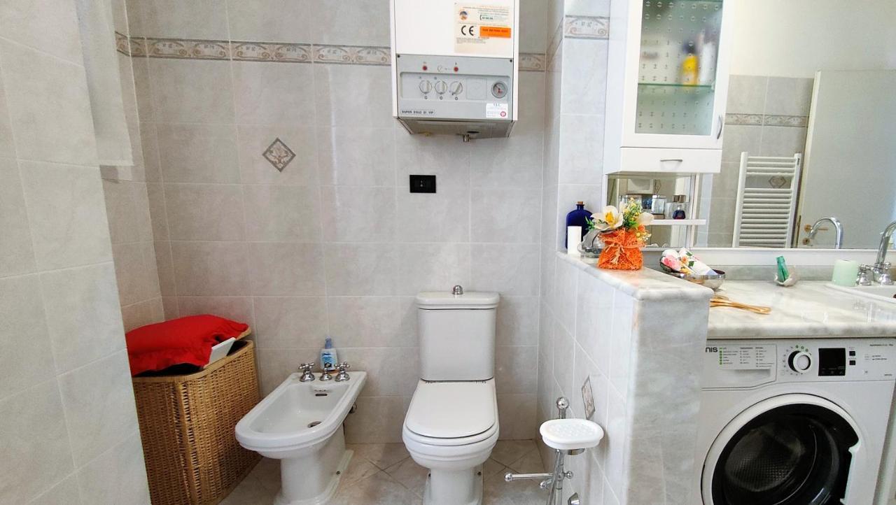 Ferienwohnung Un Balcone In Pineta Fezzano  Exterior foto